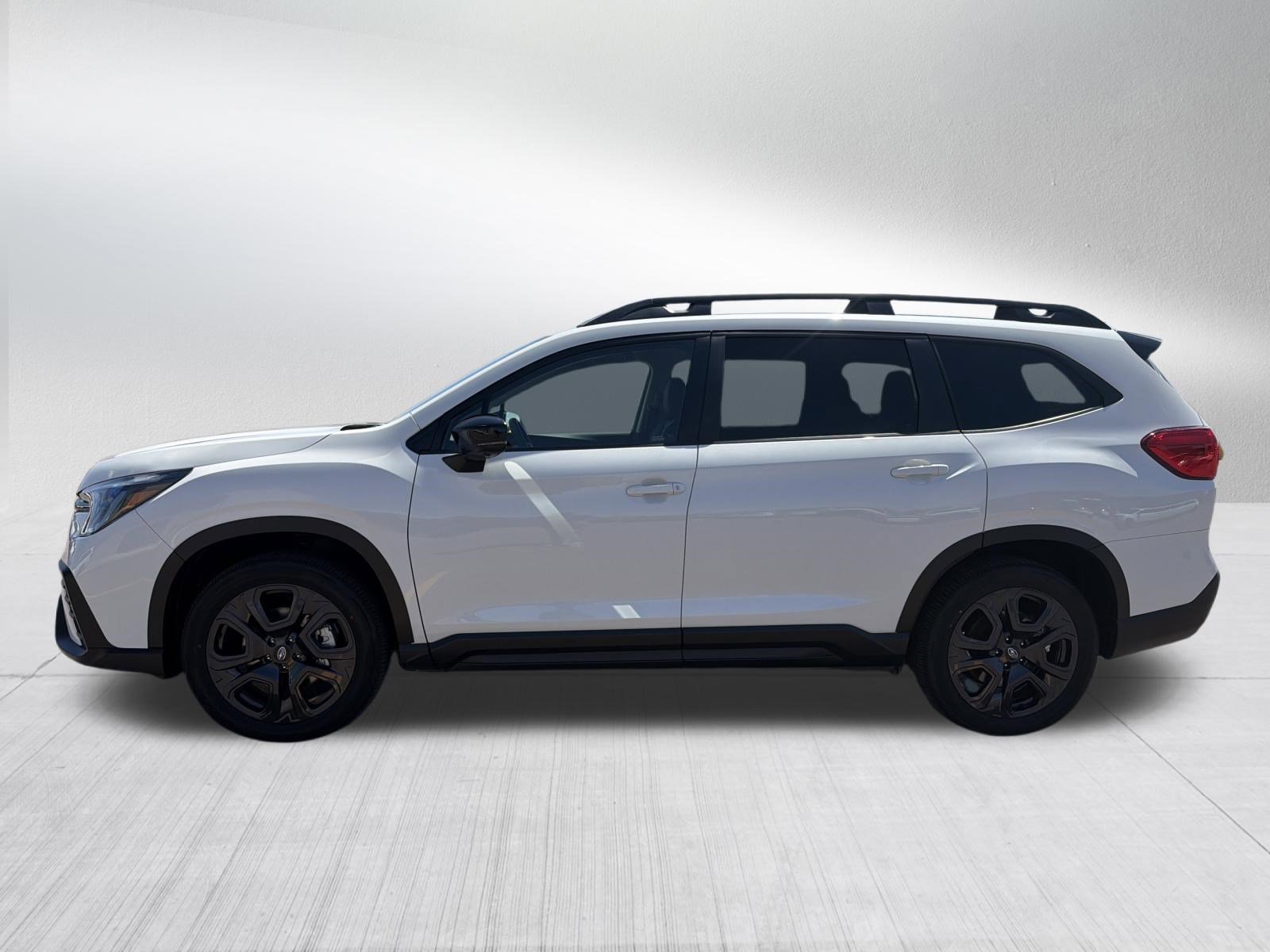 Certified 2025 Subaru Ascent Bronze Edition AWD/4WD image 4