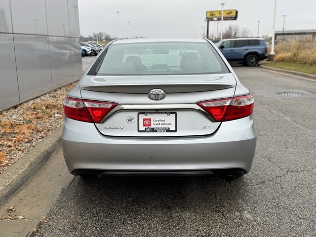 Certified 2016 Toyota Camry SE image 34