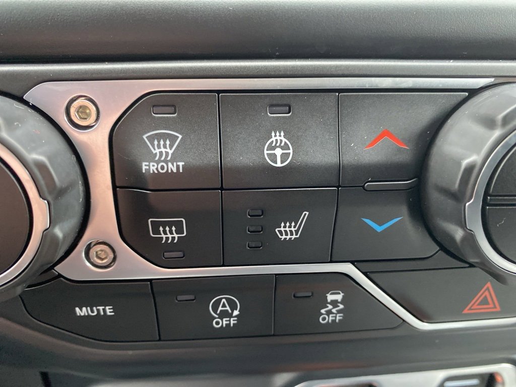 Used 2023 Jeep Gladiator Mojave w/ LED Lighting Group image 39