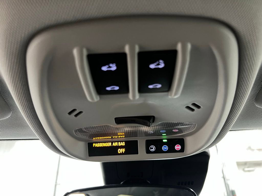 New 2026 Chevrolet Trax LT w/ Sunroof Package image 22