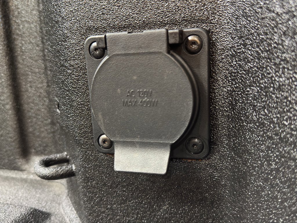 Used 2025 GMC Sierra 1500 AT4 w/ AT4 Premium Package image 25