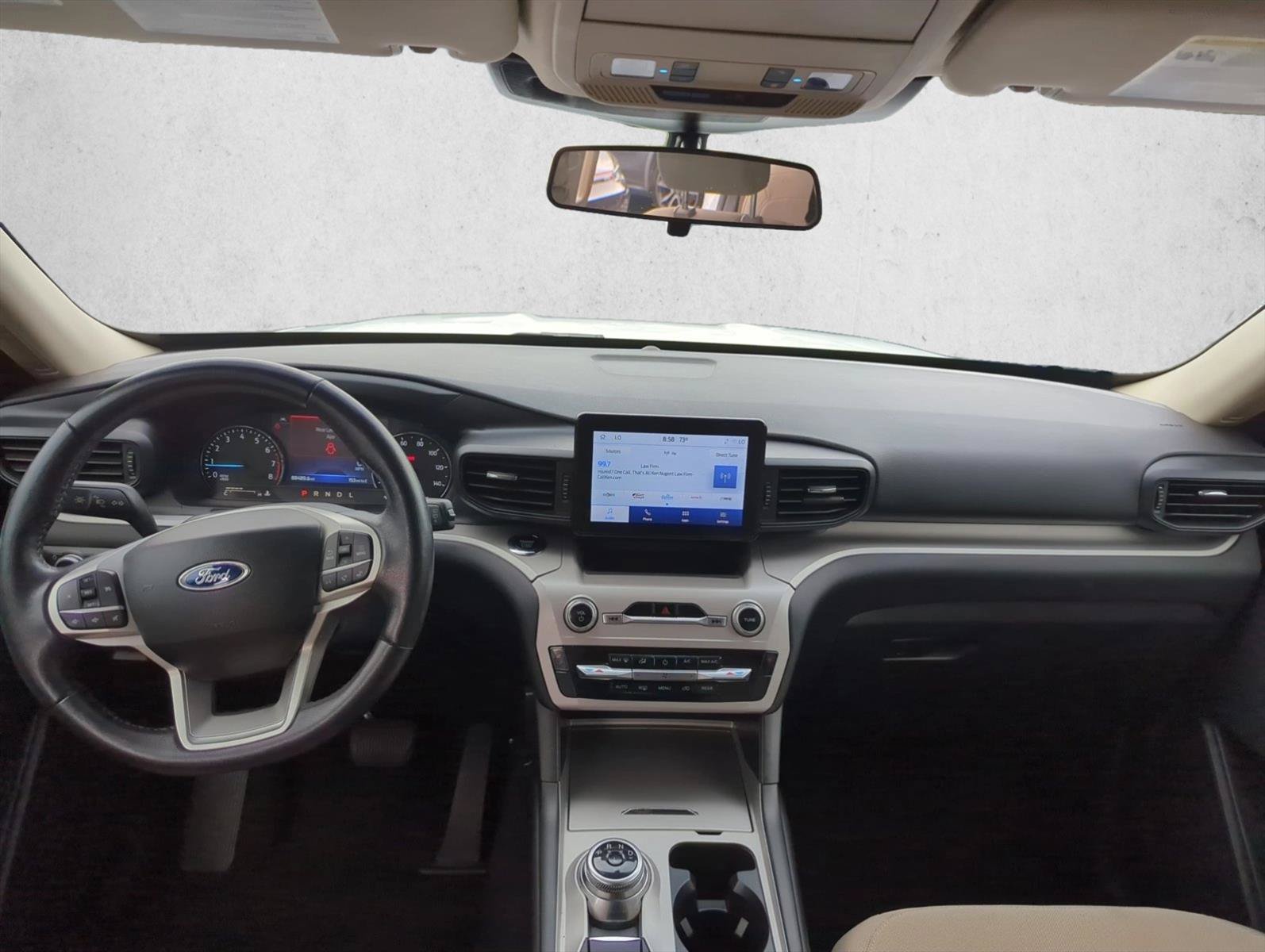 Used 2023 Ford Explorer XLT AWD/4WD image 24