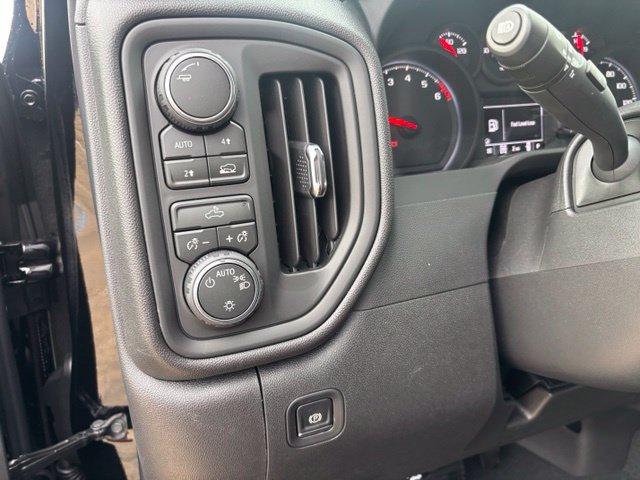 New 2026 Chevrolet Silverado 1500 Custom AWD/4WD image 19