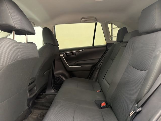Used 2020 Toyota RAV4 LE w/ All Weather Liner Package AWD/4WD image 10
