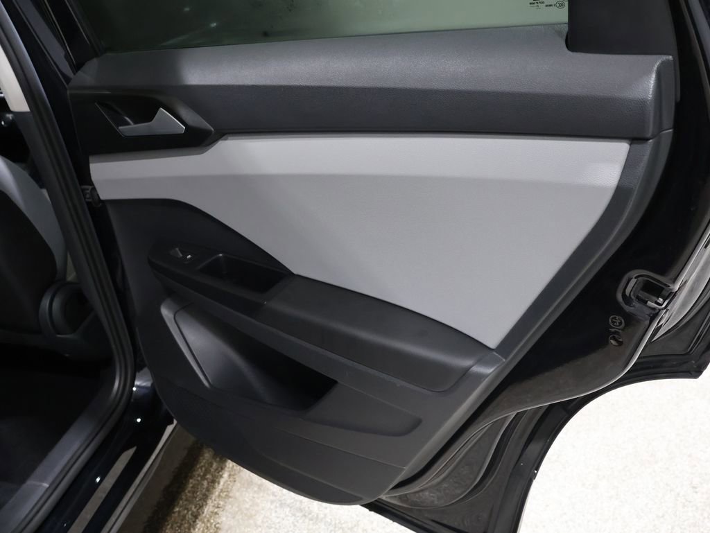 Used 2022 Volkswagen Taos S w/ IQ Drive S Package image 22