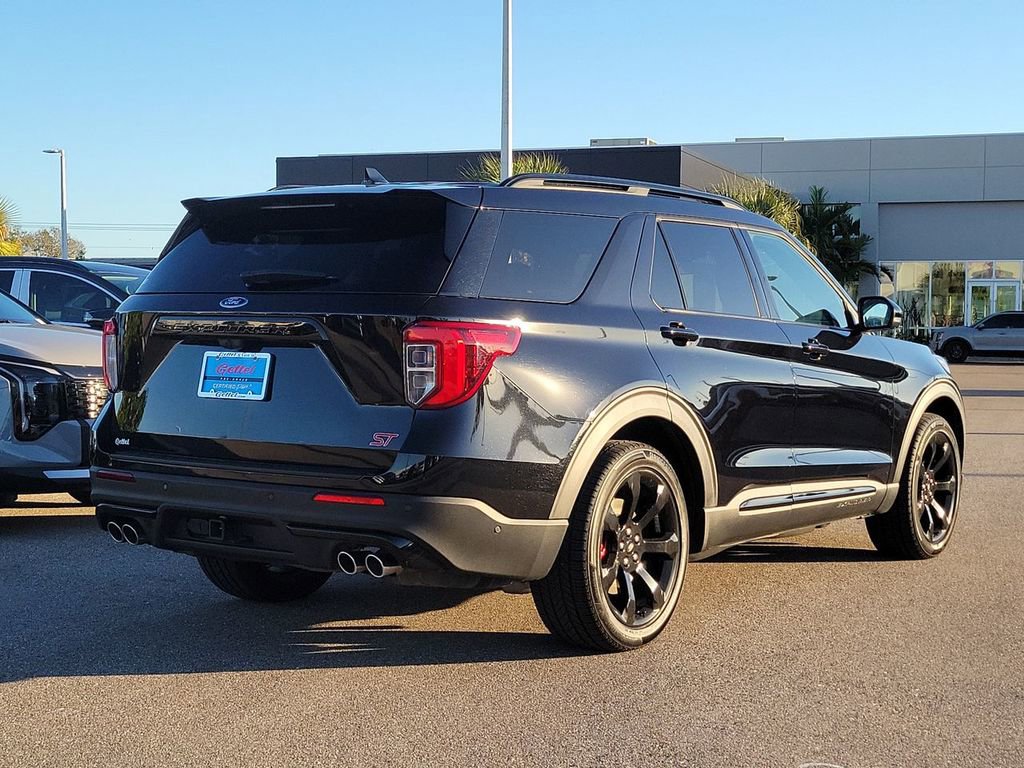 Used 2020 Ford Explorer ST w/ ST Street Pack image 5