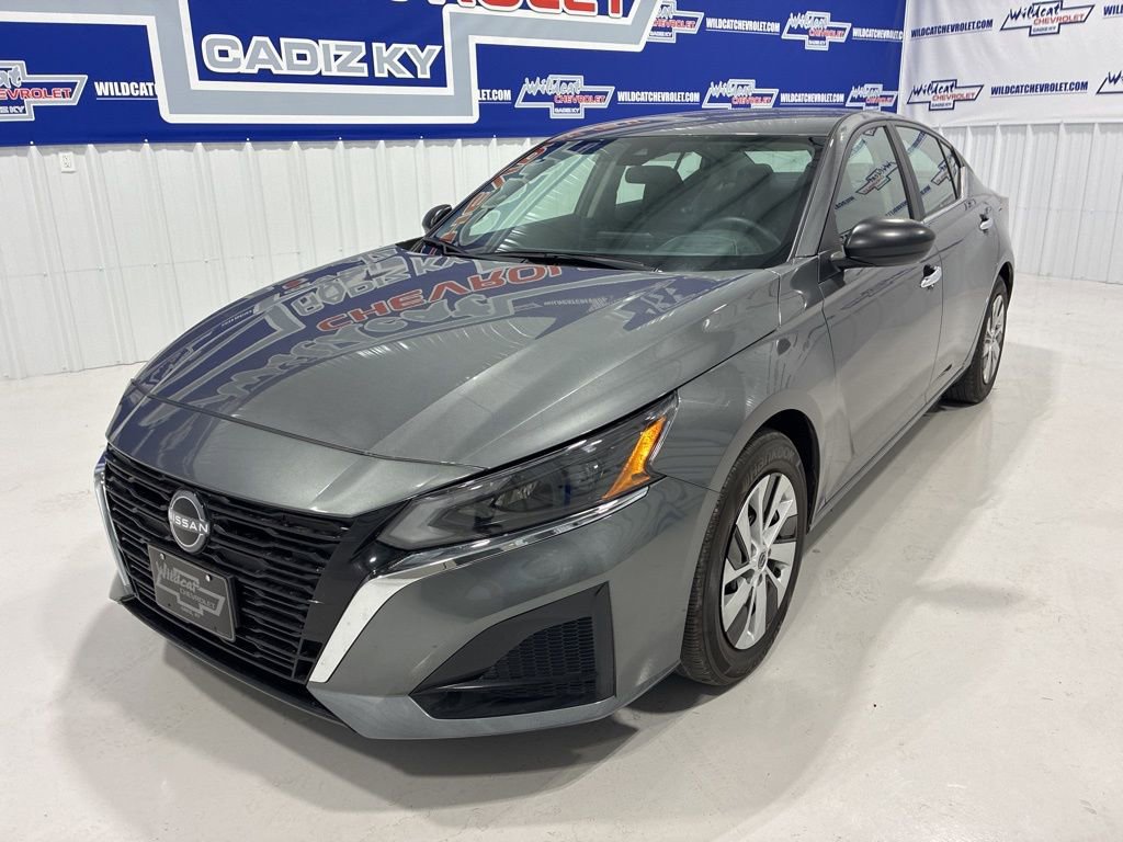Used 2025 Nissan Altima 2.5 S image 8