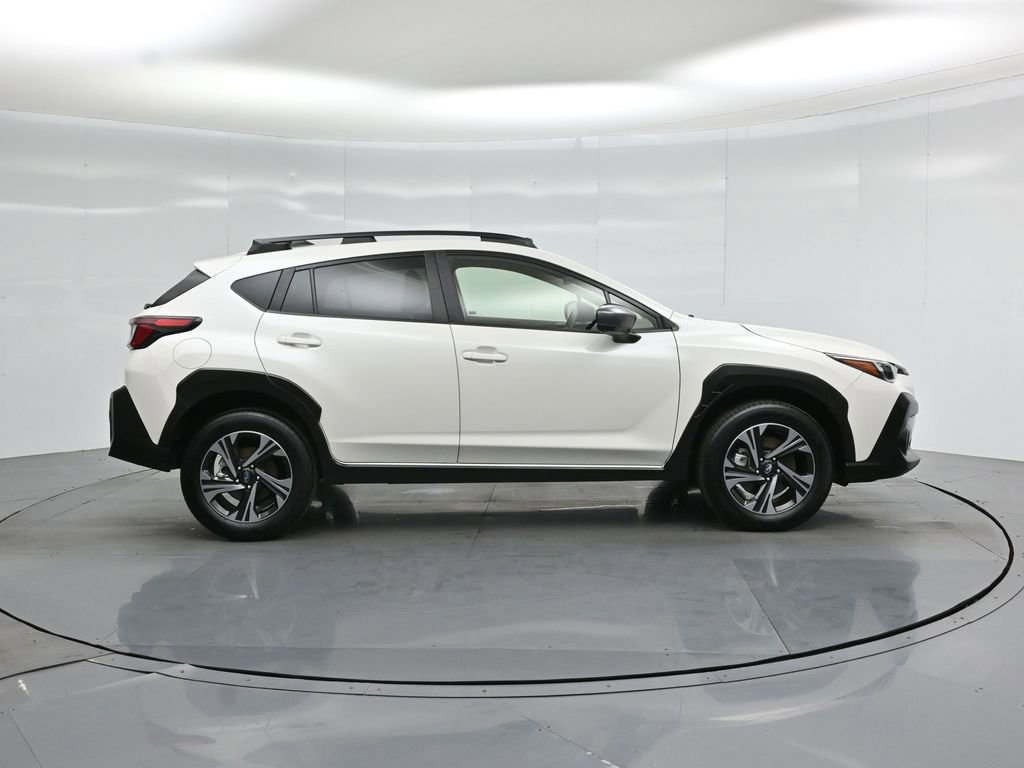 Used 2025 Subaru Crosstrek 2.0i Premium w/ Crosstrek Mirror Package AWD/4WD image 22