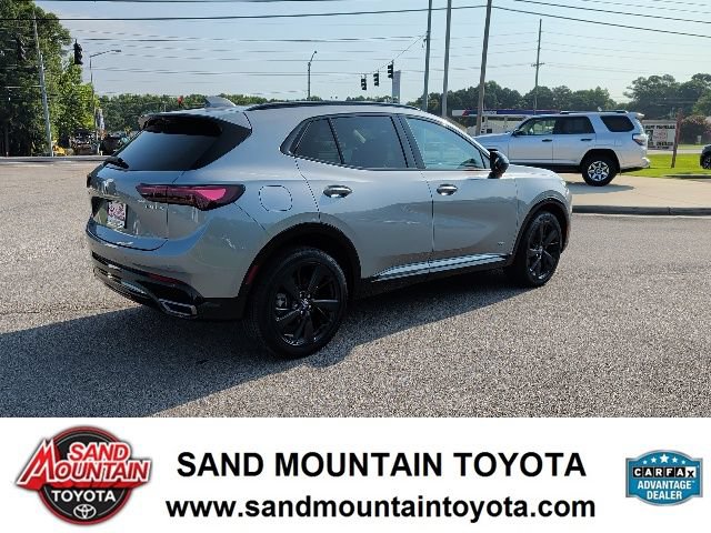 Used 2024 Buick Envision Sport Touring AWD/4WD image 3