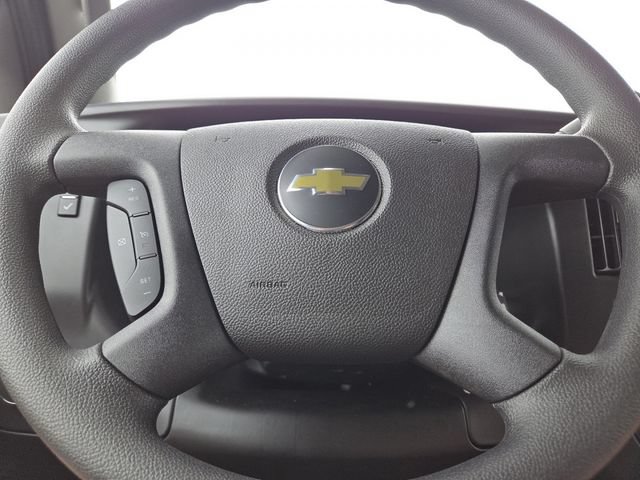 New 2026 Chevrolet Express 2500 w/ Driver Convenience Package RWD image 29