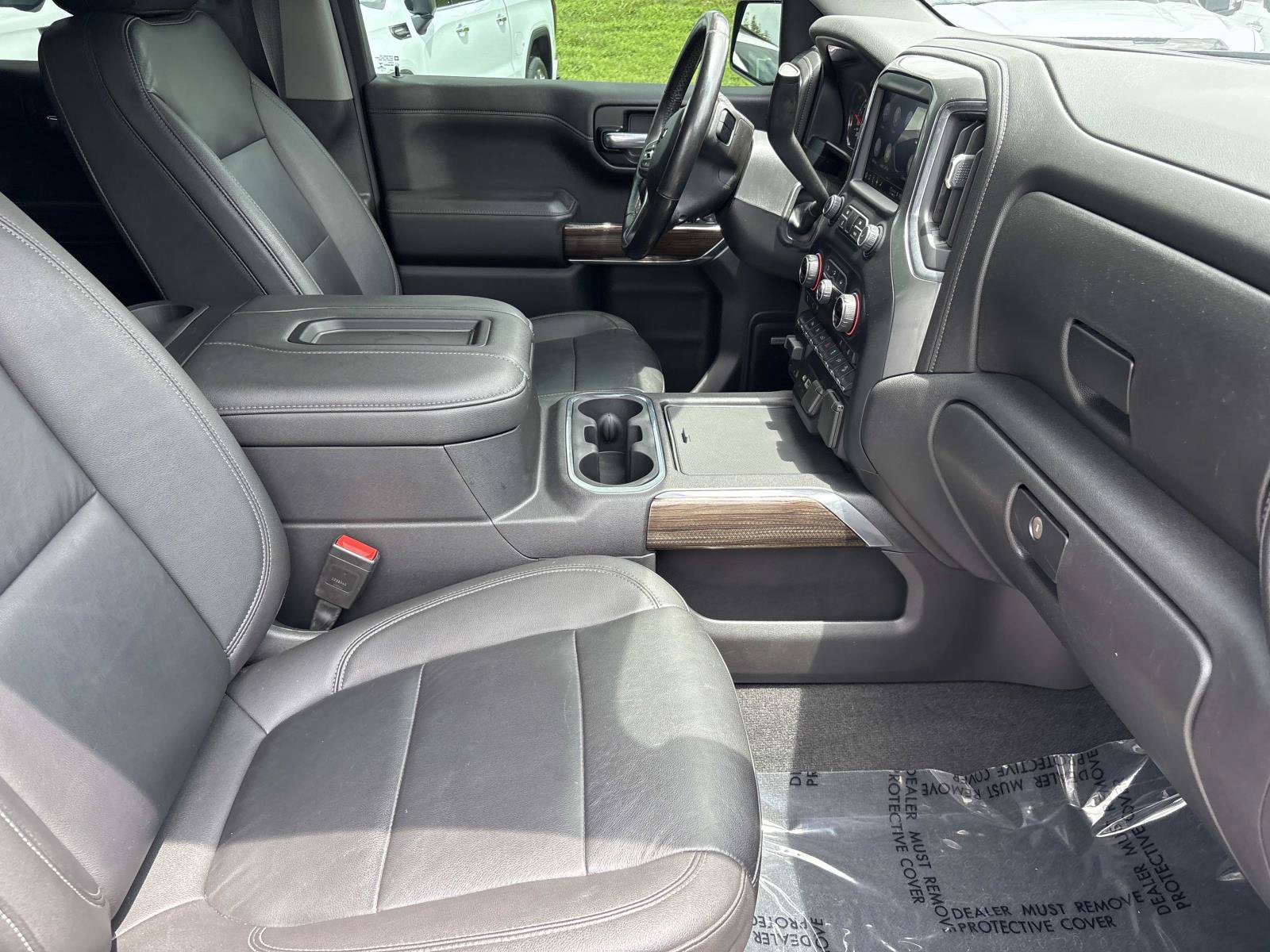Used 2021 Chevrolet Silverado 1500 LT Trail Boss w/ Convenience Package II AWD/4WD image 35