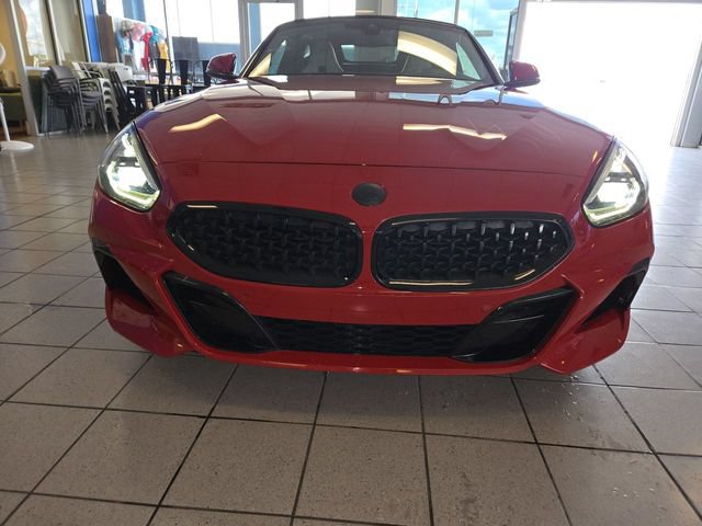 Used 2019 BMW Z4 sDrive30i w/ M Sport Package RWD image 3