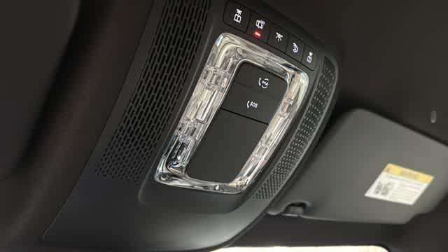 Certified 2026 Mercedes-Benz GLB 250 4MATIC image 27