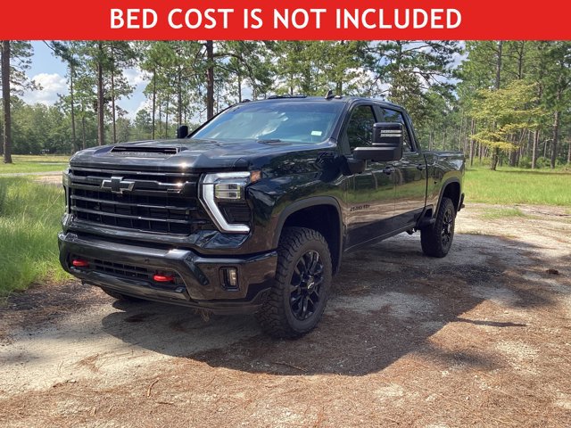 New 2025 Chevrolet Silverado 2500 LT w/ Trail Boss Package