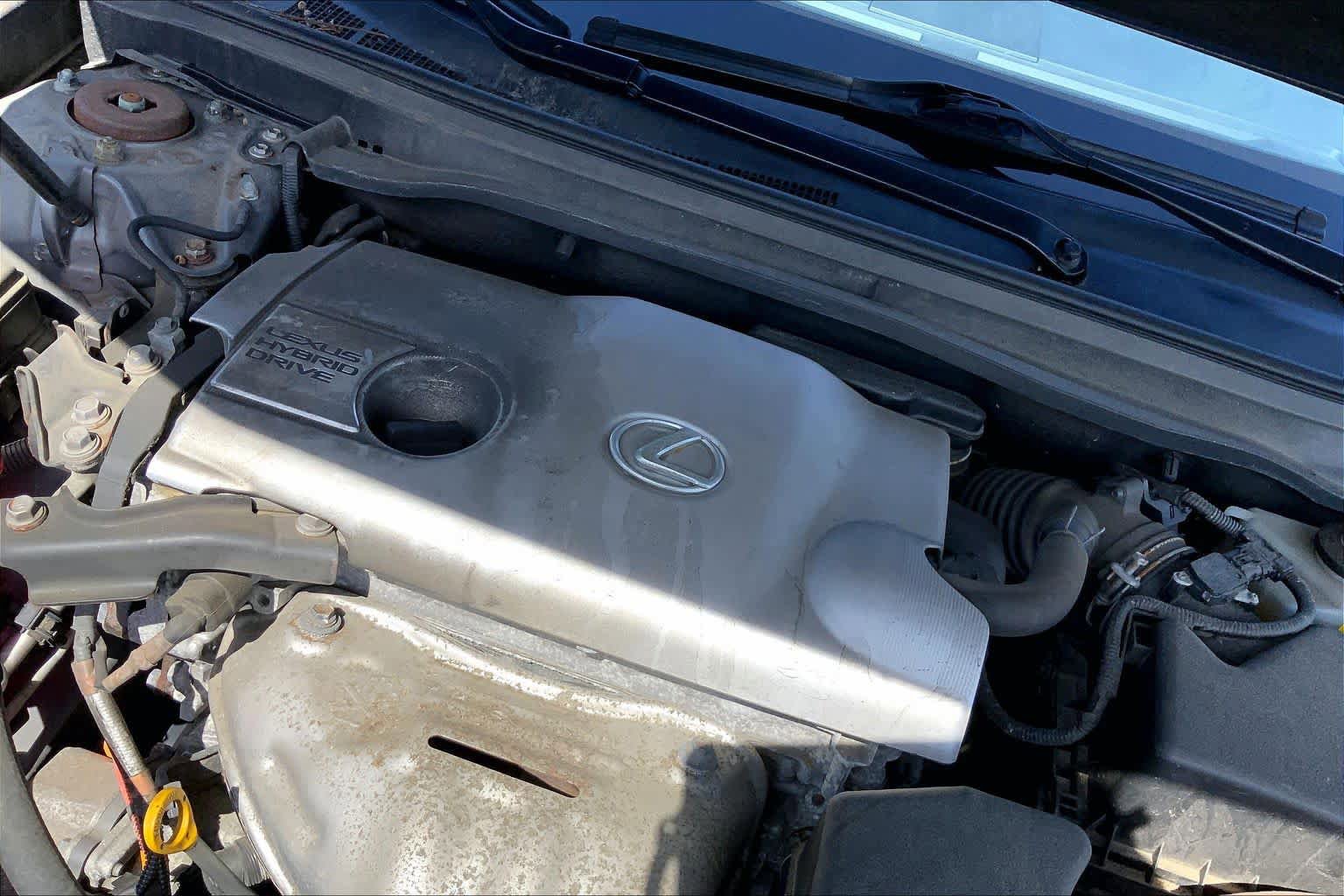 Used 2015 Lexus ES 300h w/ Navigation System Package FWD image 33