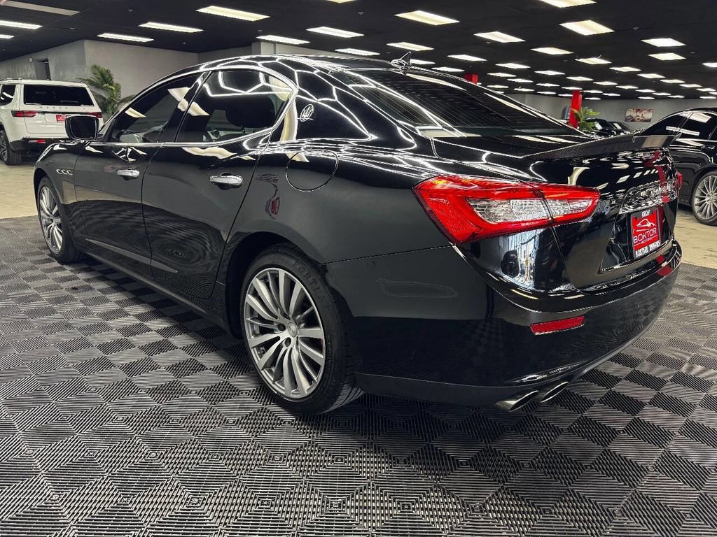 Used 2016 Maserati Ghibli S image 11
