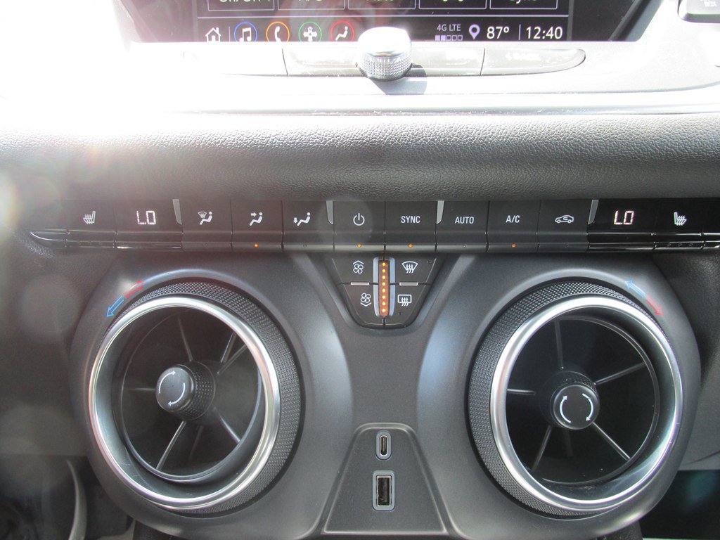 Used 2022 Chevrolet Blazer LT AWD/4WD image 13