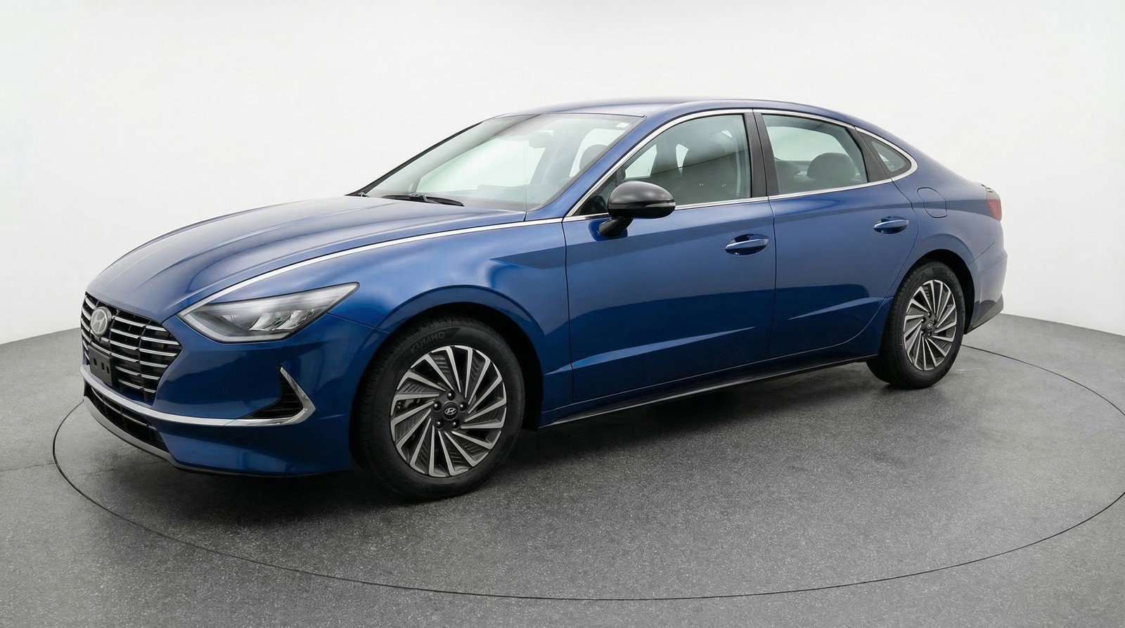Used 2025 Hyundai Sonata SEL FWD image 3