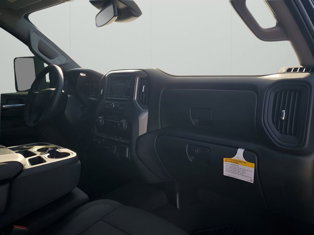 Used 2025 Chevrolet Silverado 2500 Custom w/ Custom Value Package image 14