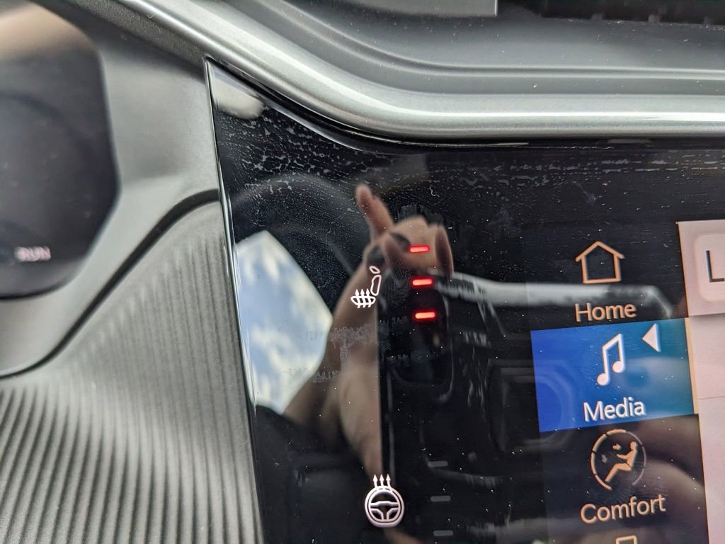 New 2026 Jeep Cherokee Overland image 30