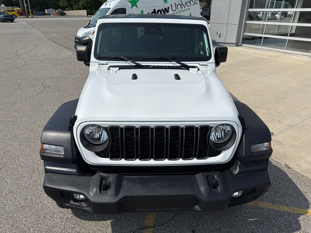 Used 2024 Jeep Wrangler Unlimited Sport AWD/4WD image 12