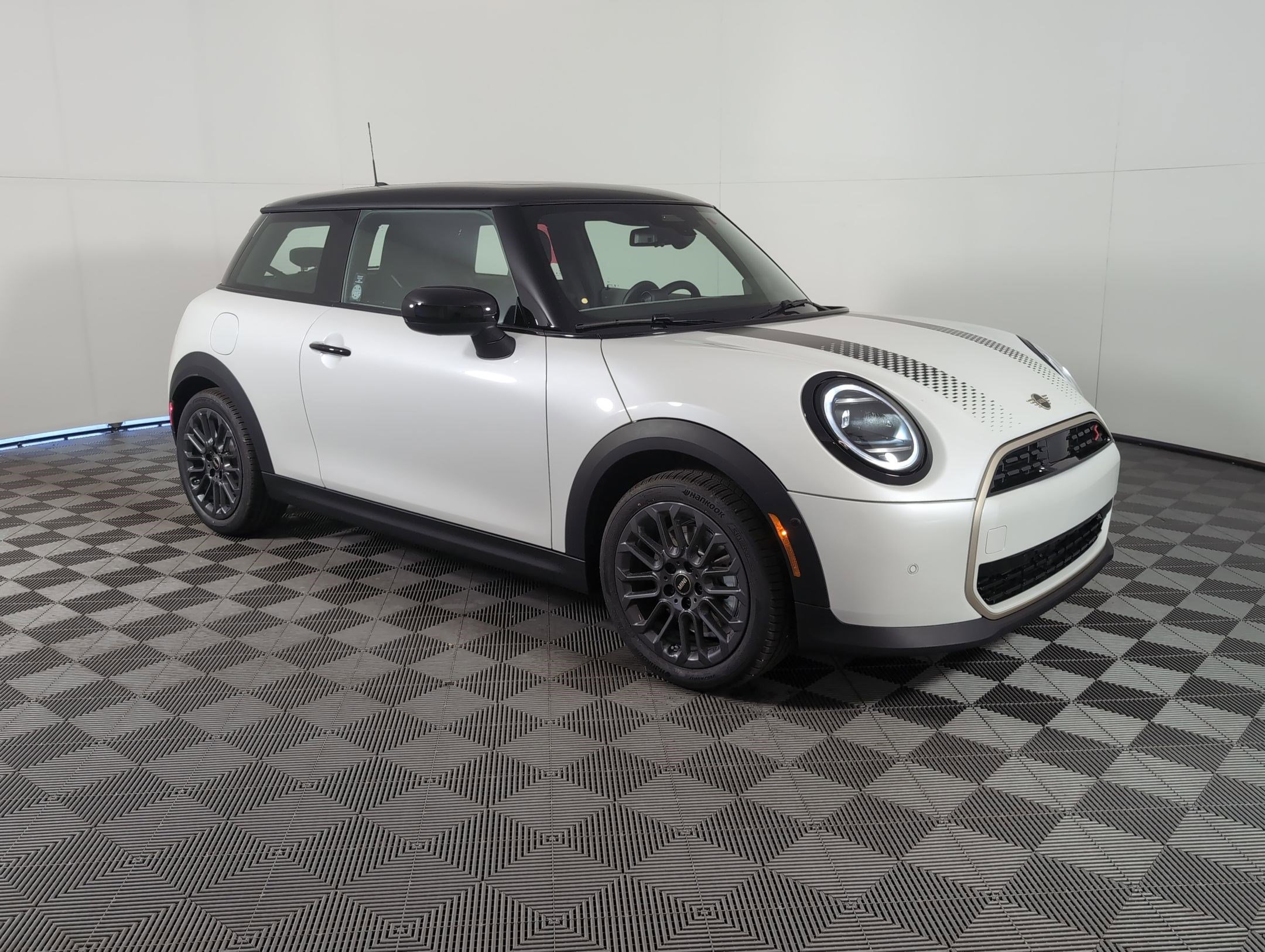 New 2026 MINI Cooper S image 5