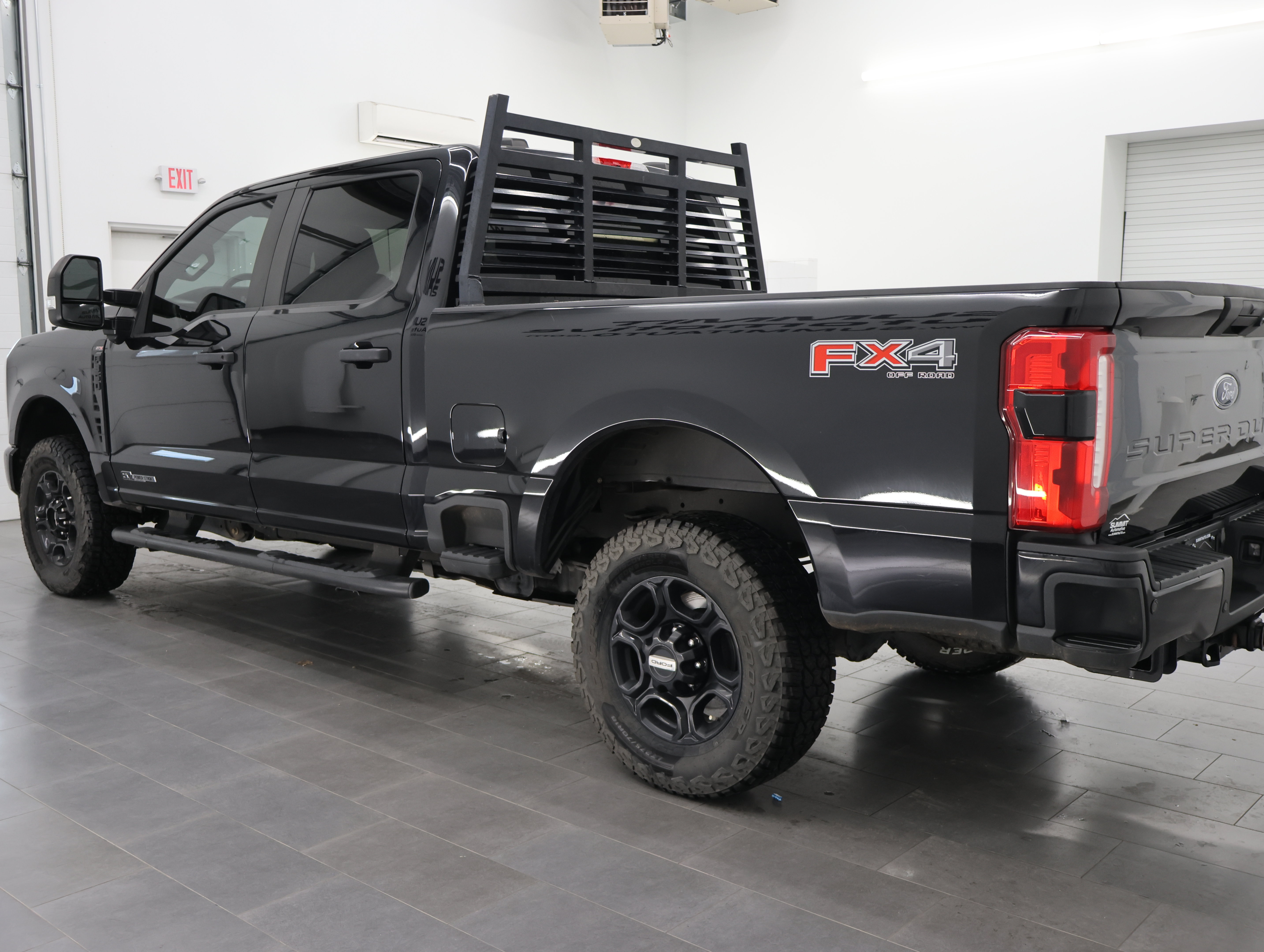 Used 2023 Ford F350 XL w/ STX Appearance Package AWD/4WD image 6