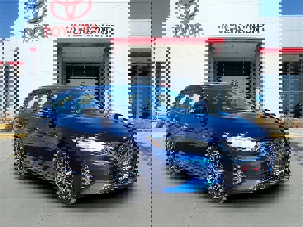 Used 2021 Nissan Maxima 3.5 SV w/ Floor Mat Group image 3