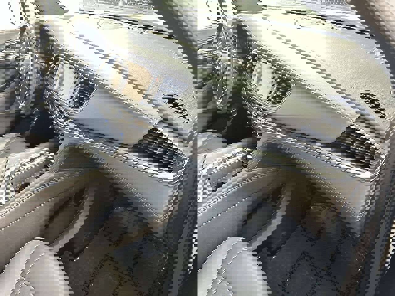 Used 2024 Buick Enclave Premium image 26