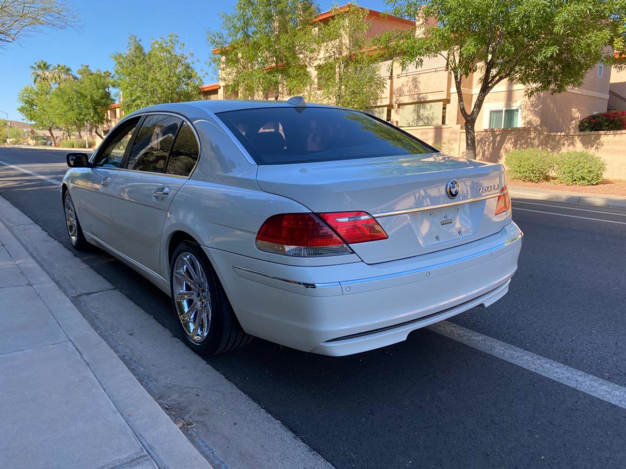 Used 2006 BMW 750Li RWD image 13