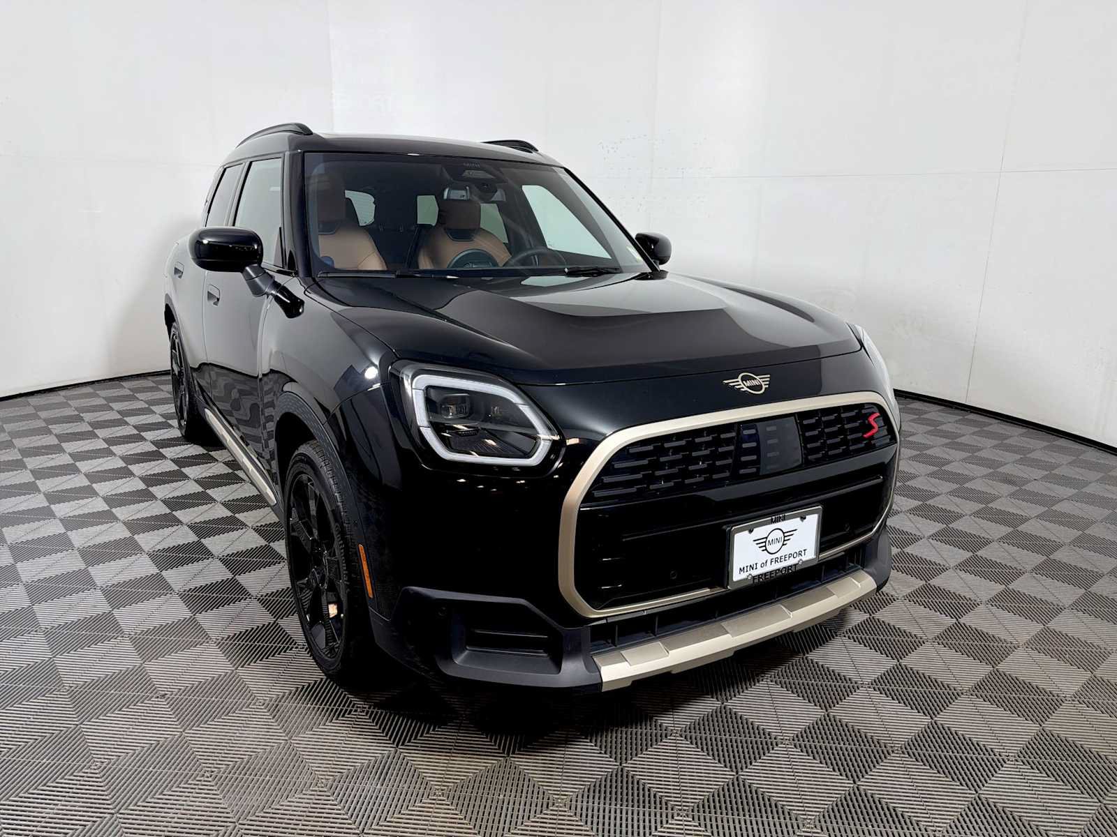 Used 2025 MINI Cooper Countryman S AWD/4WD image 2