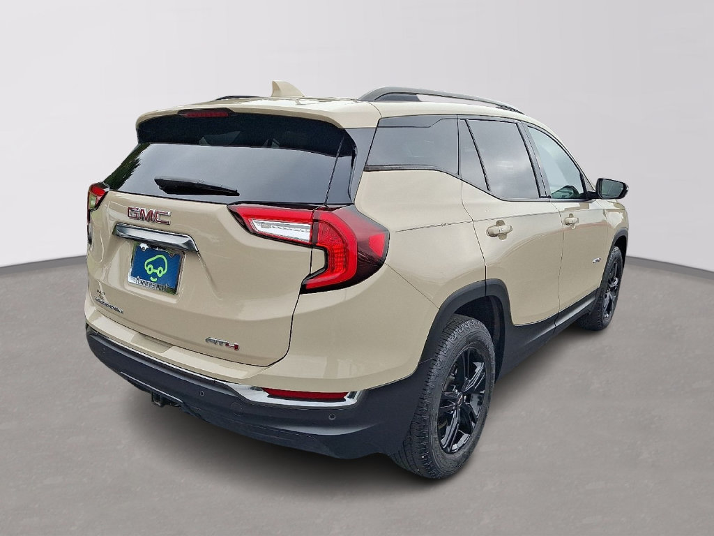 Certified 2022 GMC Terrain AT4 AWD/4WD image 6