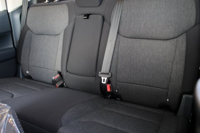 New 2025 Ford Maverick XLT w/ XLT Luxury Package image 18