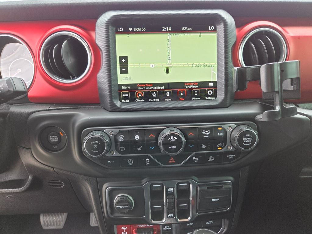 Used 2021 Jeep Wrangler Unlimited Rubicon AWD/4WD image 32