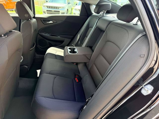 Used 2023 Chevrolet Malibu LT w/ Driver Confidence Package FWD image 13