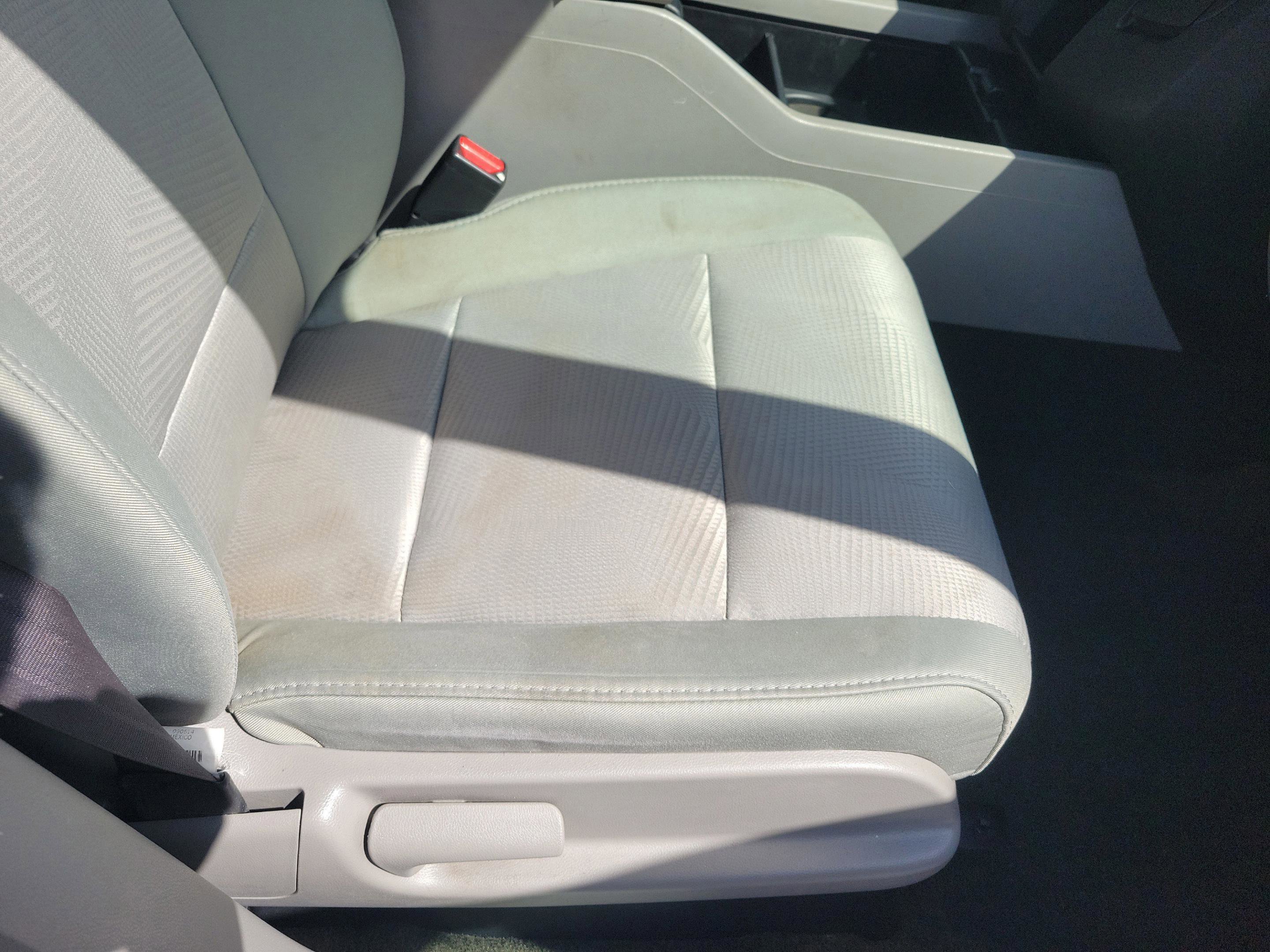 Used 2015 Honda Pilot LX image 18