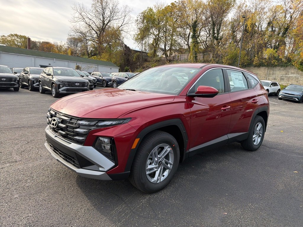 New 2026 Hyundai Tucson SE image 3