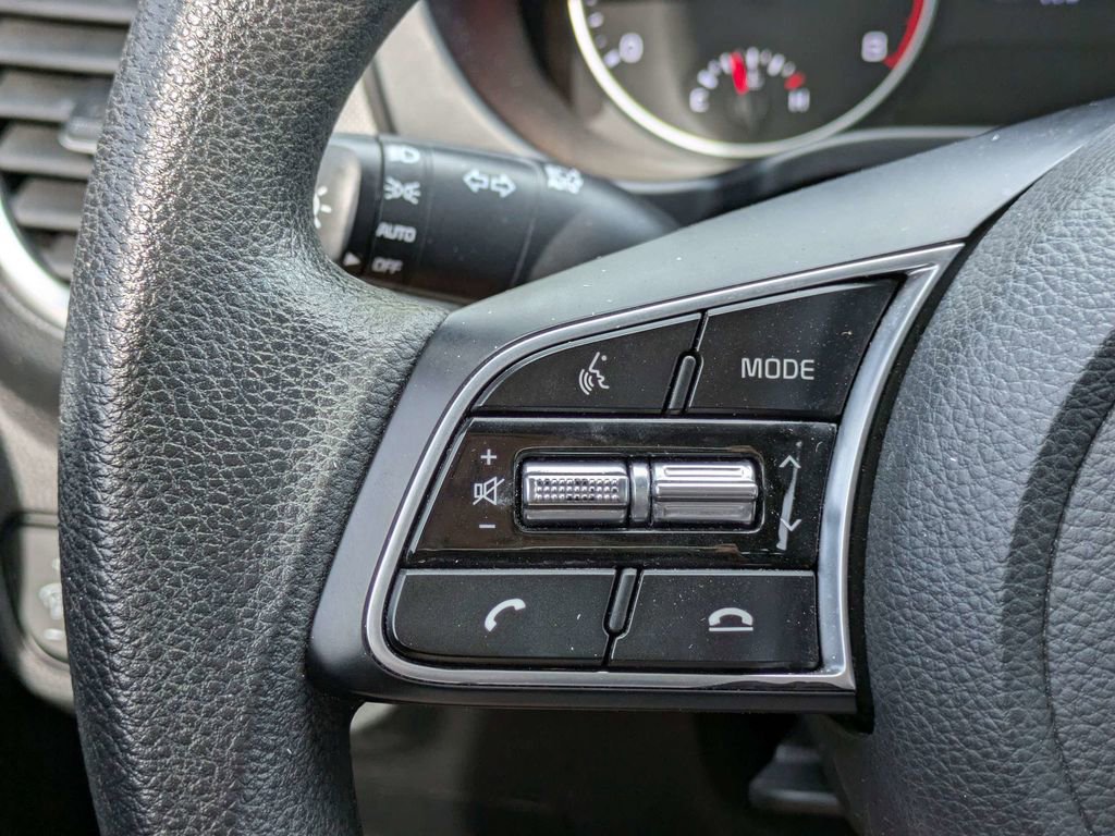 Used 2023 Kia Seltos LX AWD/4WD image 21