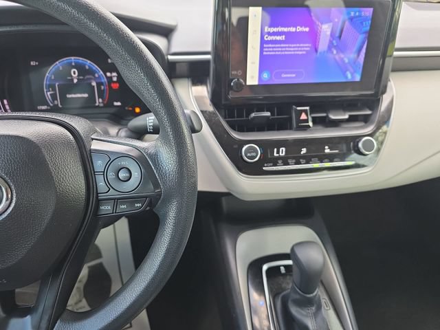 Used 2026 Toyota Corolla LE FWD image 25