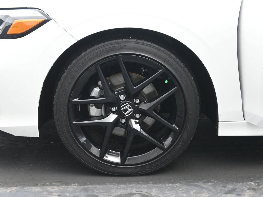 Used 2025 Honda Civic Sport image 27