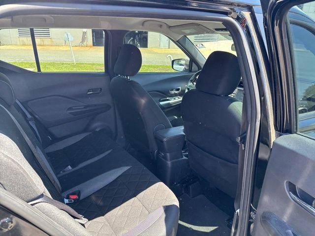 Used 2020 Nissan Kicks SV FWD image 12