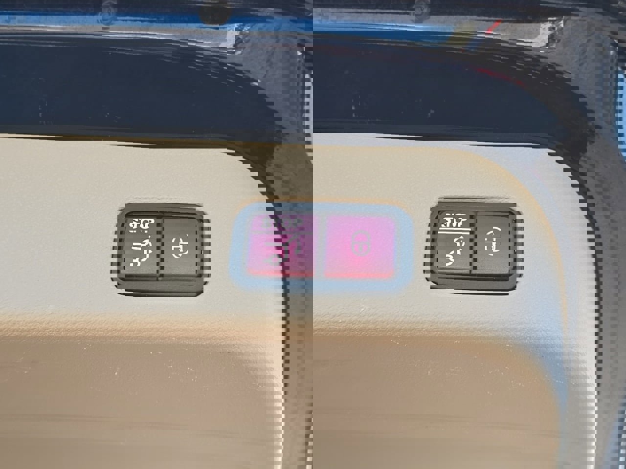 Used 2015 Mercedes-Benz ML 350 4MATIC image 31