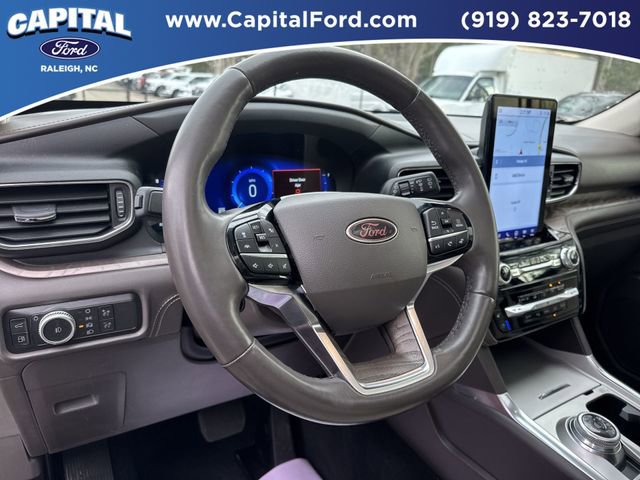 Certified 2022 Ford Explorer Platinum w/ Technology Package image 24