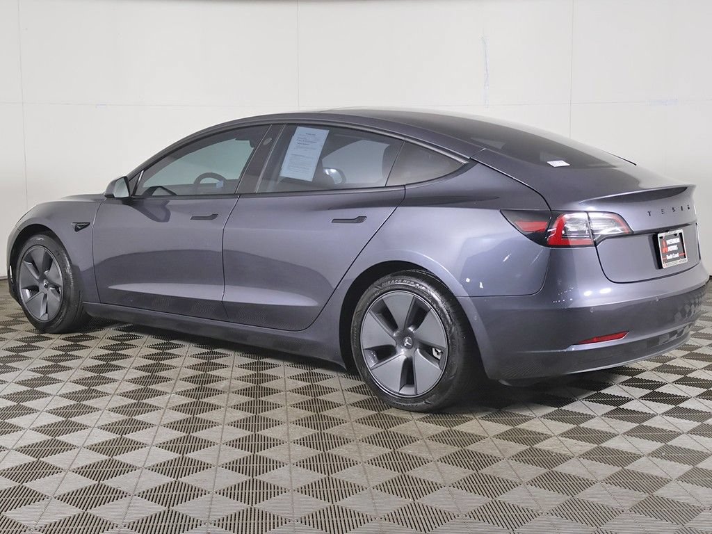 Used 2021 Tesla Model 3 Standard Range Plus RWD image 11