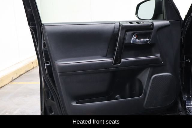 Used 2022 Toyota 4Runner TRD Off-Road Premium AWD/4WD image 16