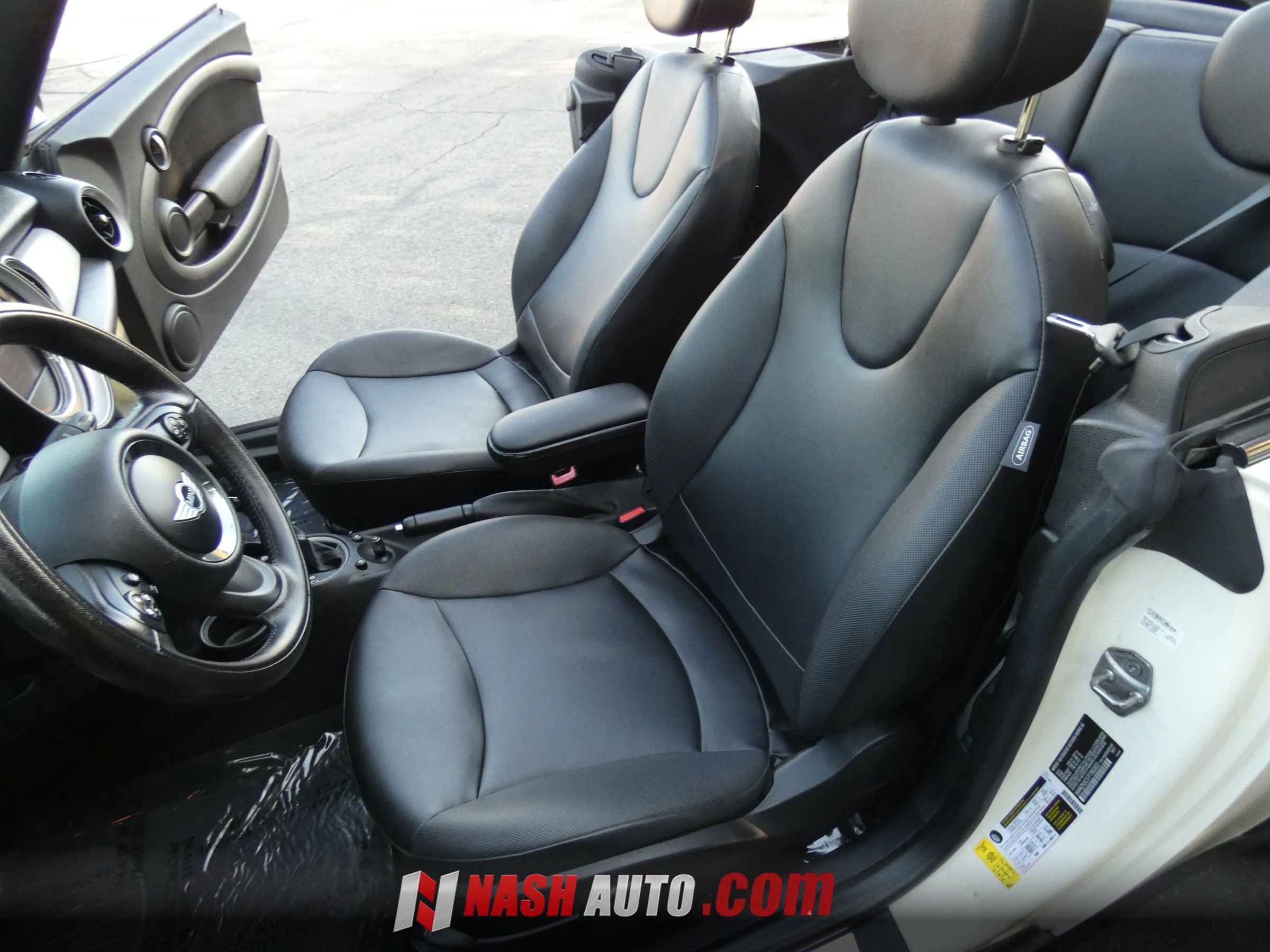 Used 2015 MINI Cooper Convertible FWD image 39