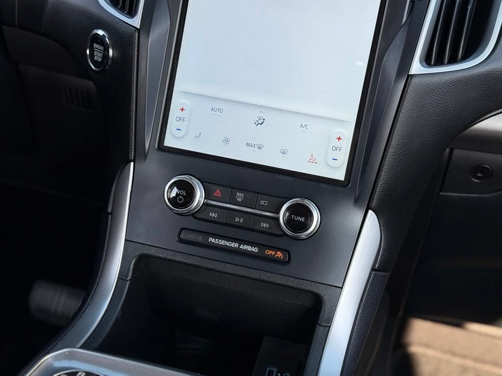 Certified 2023 Ford Edge SEL AWD/4WD image 19