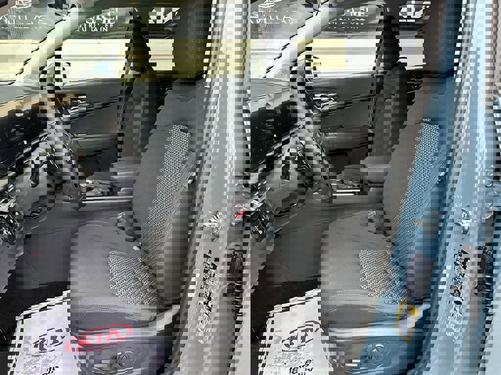 New 2026 Kia Sportage S image 11