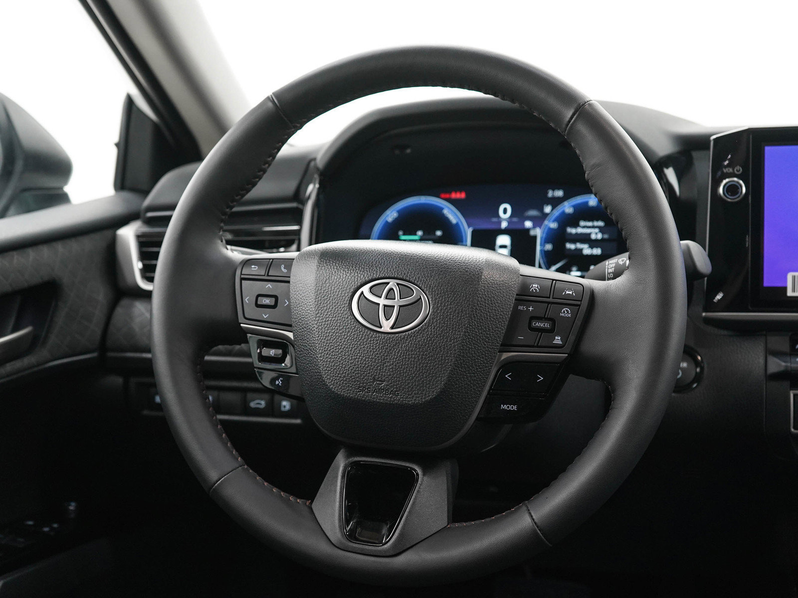 Used 2026 Toyota Camry XLE AWD/4WD image 15