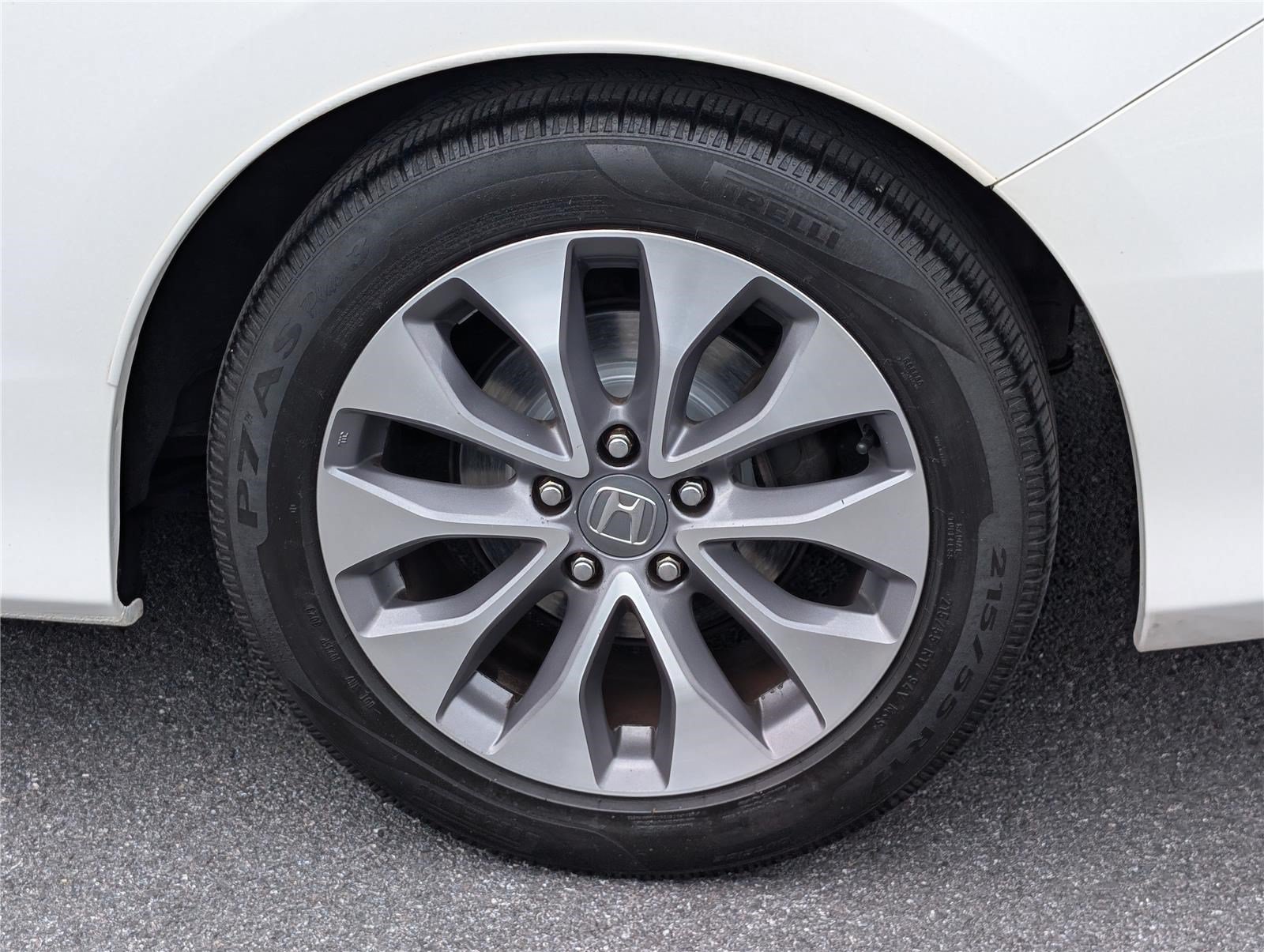 Used 2014 Honda Accord EX-L image 9